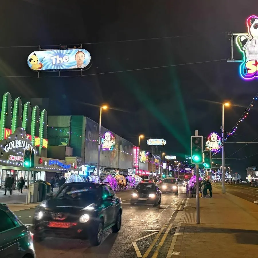 Bradburys Of Blackpool Hotel